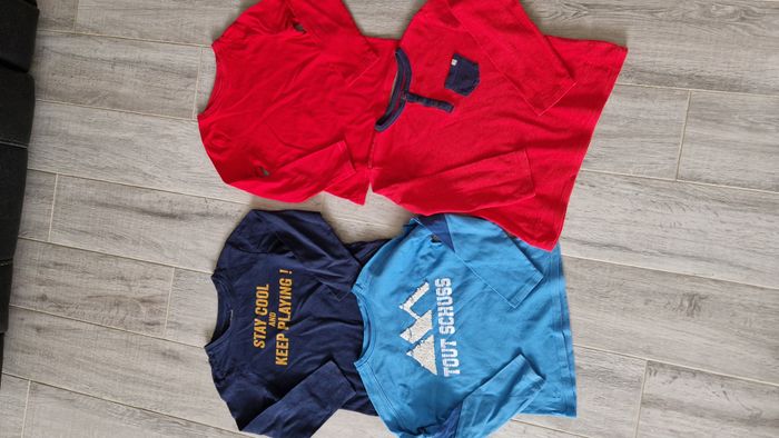 Lot de 4 tee shirts manches longues, taille 6 ans - photo numéro 1