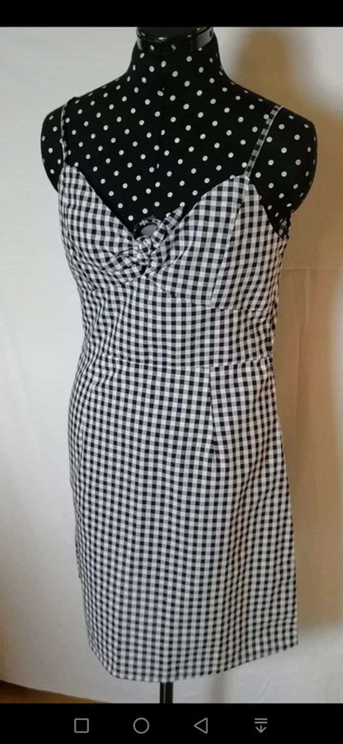 Robe vichy / petits carreaux noir blanc Taille S Libertie - photo numéro 2