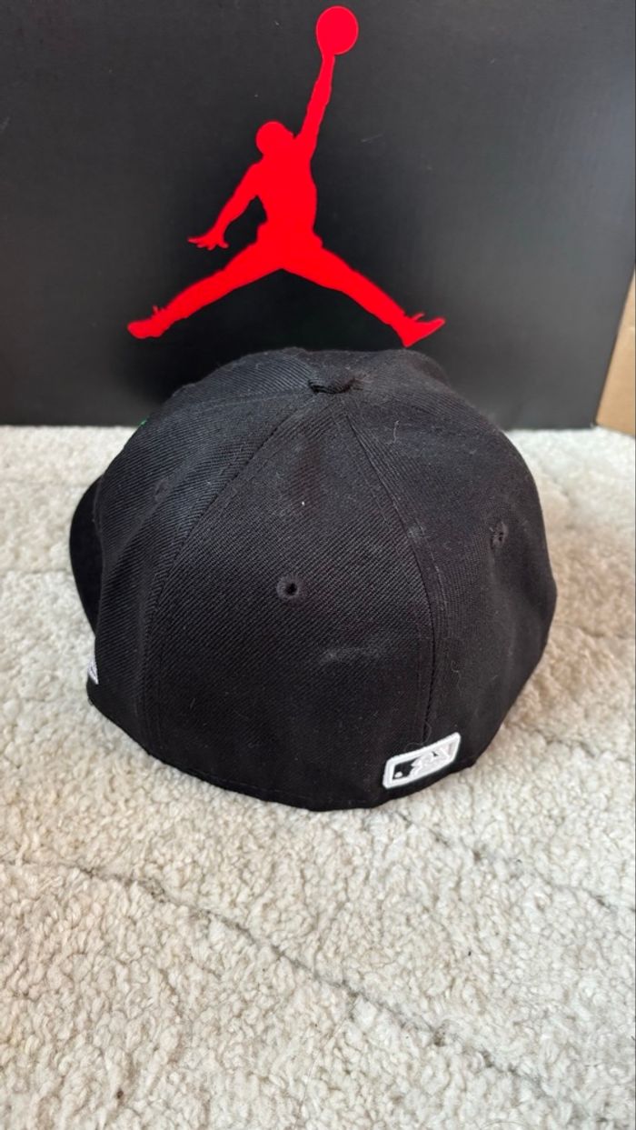 Casquette New Era - Taille 7 - Neuve - photo numéro 5