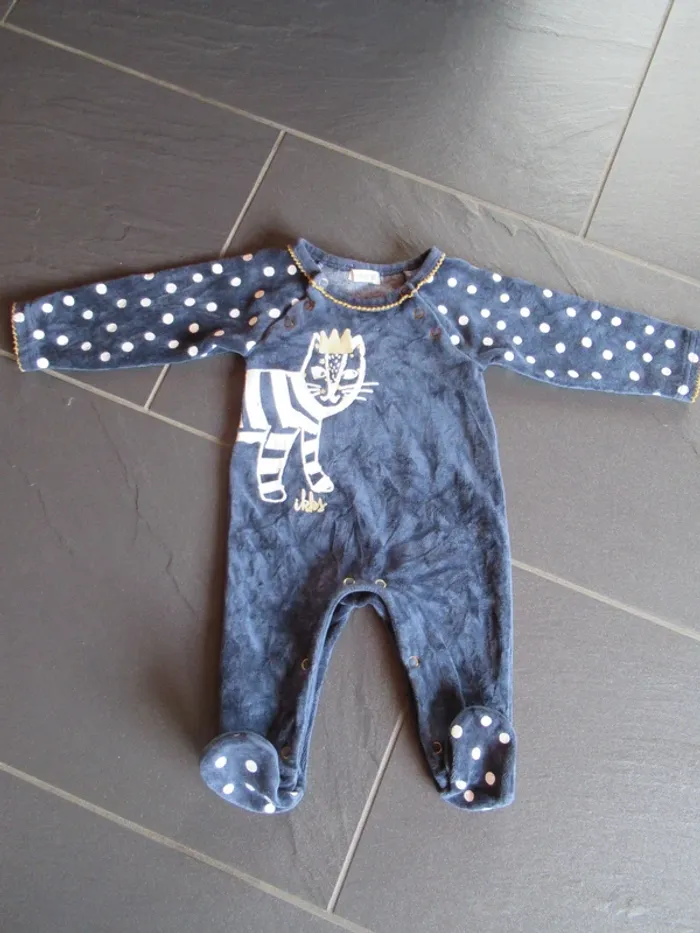 Pyjama bébé garçon IKKS 3 mois en parfait état tigre - photo numéro 3