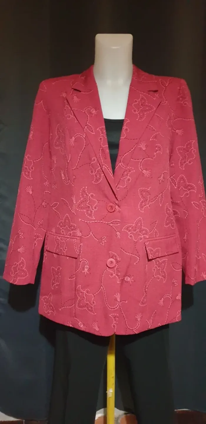 💗 Veste femme rouge motifs floraux 💗 - photo numéro 4