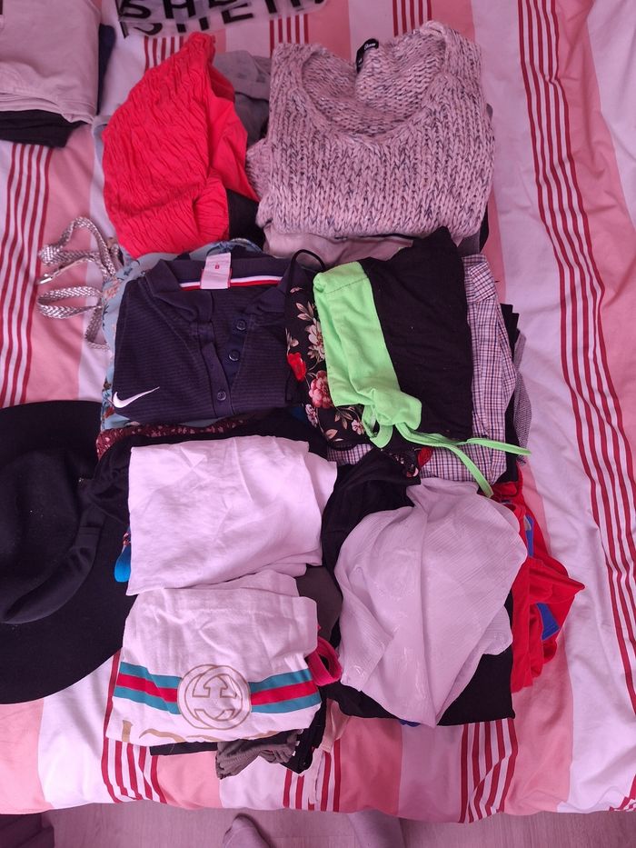 Lot vêtements en xs