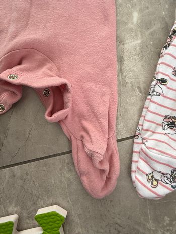 2 pyjamas Minnie
