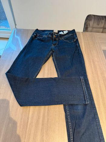 Jeans Tommy Hilfiger taille 32