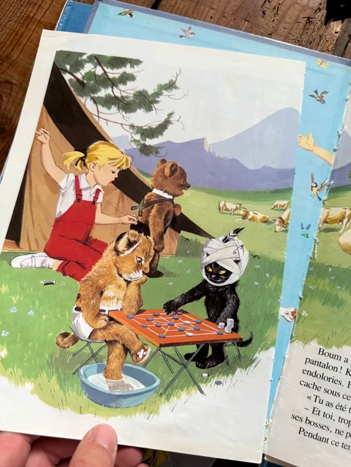 État moyen - Blanc vintage - Lot de 4 livres bd albums Caroline Pierre Probst - photo numéro 8