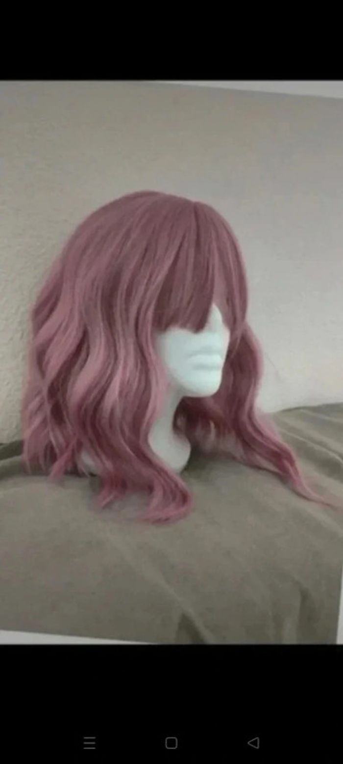 Perruque Naturelle Rose Pastel Tendance