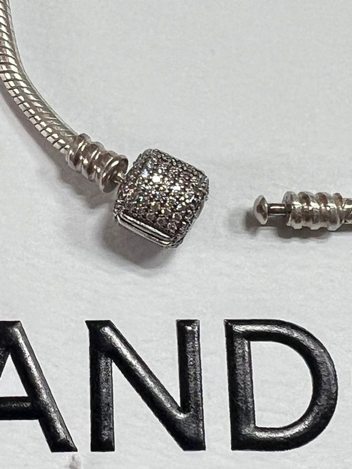 Bracelet Pandora fermoir strass - photo numéro 2