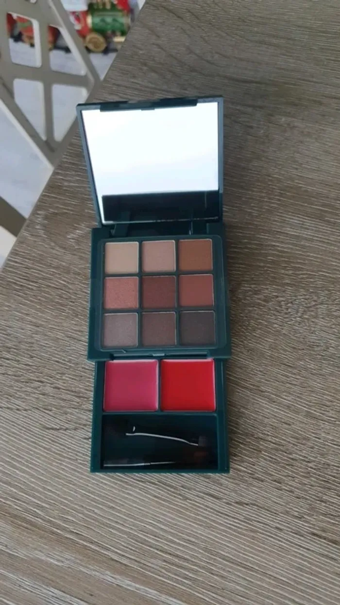 Palette de maquillage (petite) - photo numéro 2