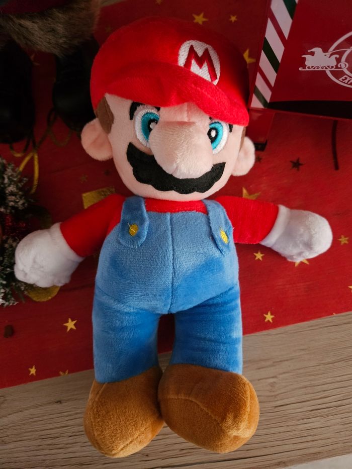 Peluche Mario - photo numéro 3