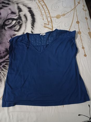 Tshirt bleu marine 