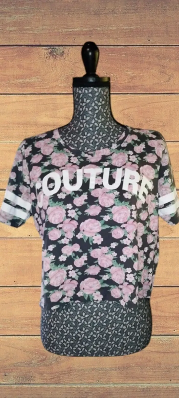 t-shirt court