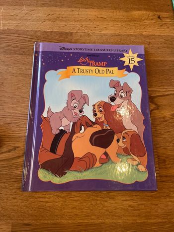 Livre Disney en Anglais Storytime Treasures Library Volume 15 Lady and the tramp A trusty old pal