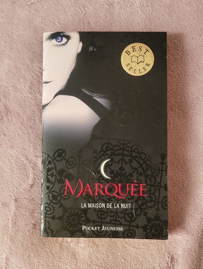Marquée la maison de la nuit tome 1