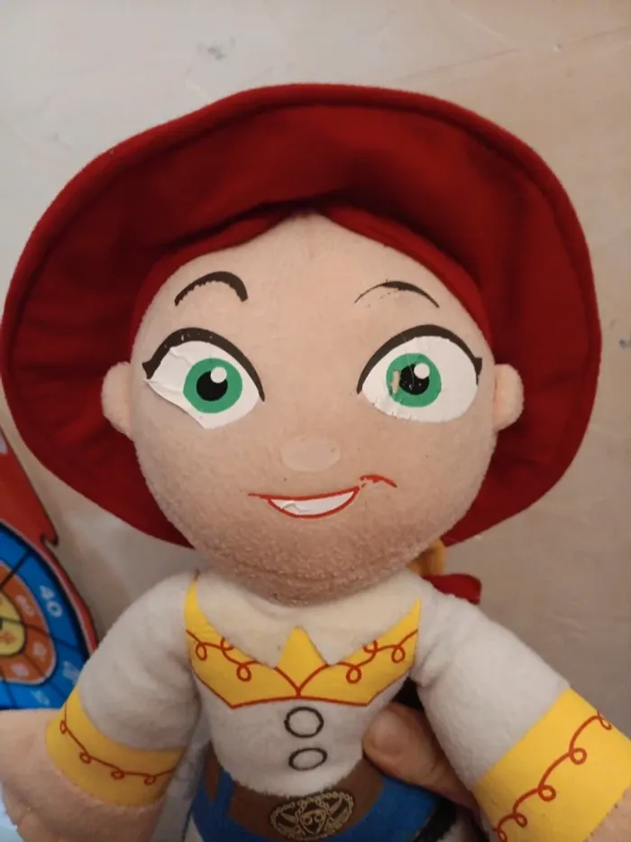 Peluche jessie 40cm toys story déco visage qui se décolle pas de vinted go - photo numéro 2