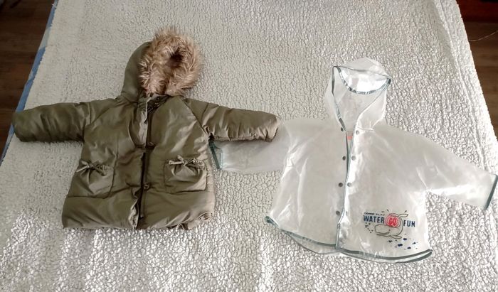 2 manteaux 12/18 mois fille automne hiver