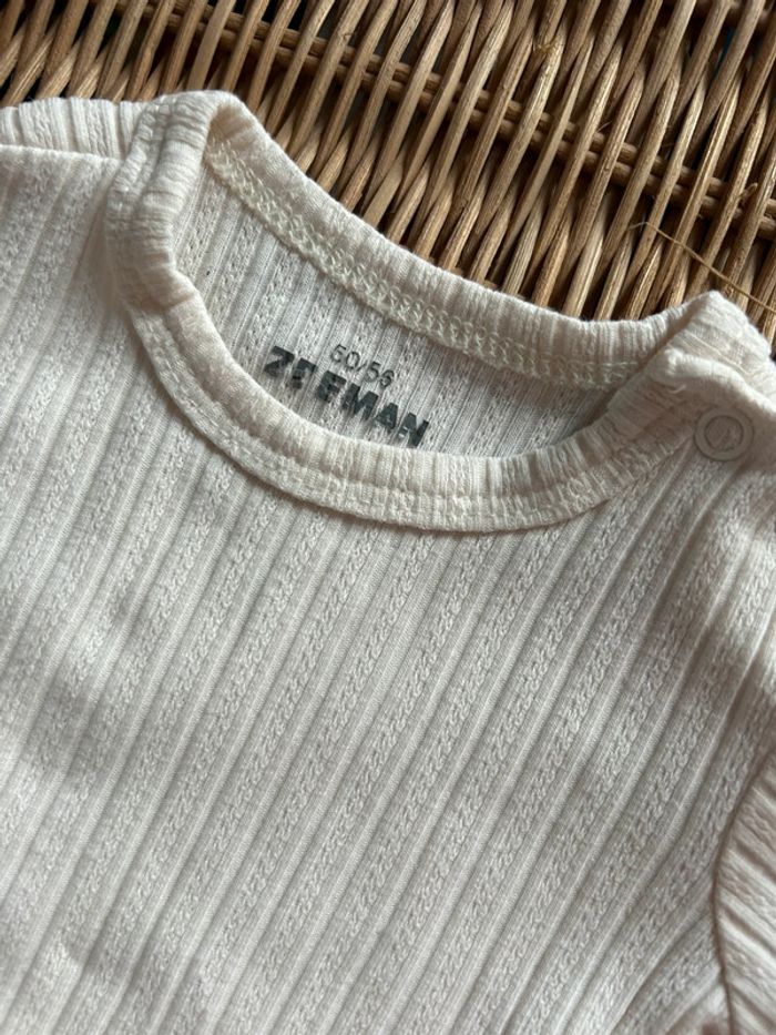 Body Bébé Zeeman - Côtelé Beige/Écru - Manches Courtes - Taille 56 cm (1 mois) - photo numéro 2