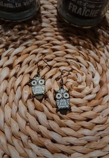 Boucles d'oreille fantaisie hibou blanc