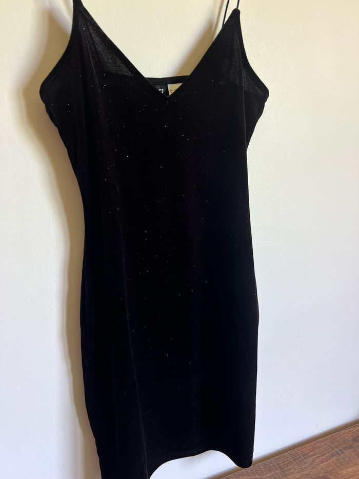 Robe pailletée - photo numéro 4