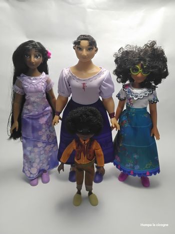 Pack 4 poupées Encanto (P002)