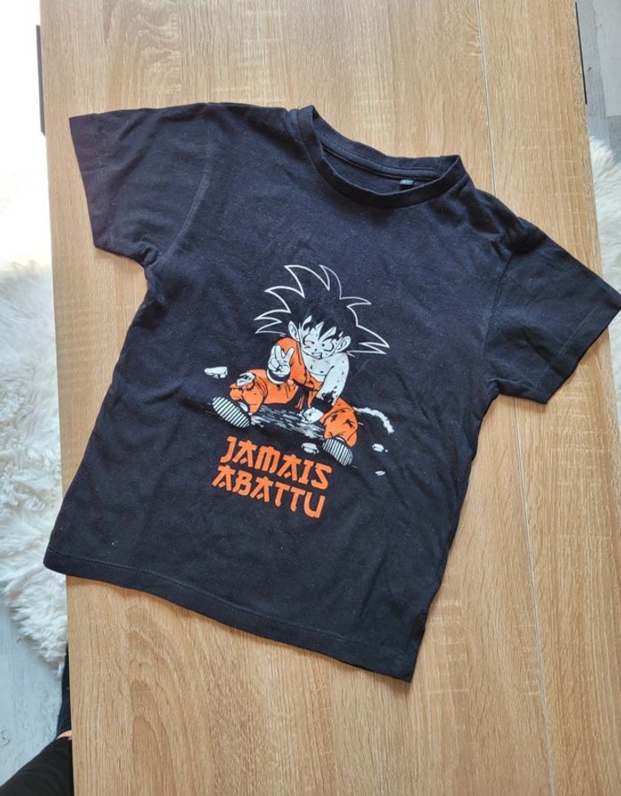 🌿 2 tee shirt Dragon Ball 🌿 Taille 6-8 ans 🌿 - photo numéro 4