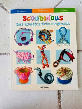 Livre - Scoubidous