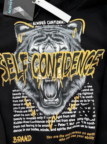 Sweat garçon NEUF taille 12 ans