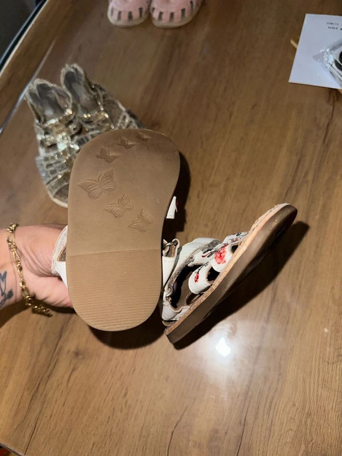 Lot sandales 20 fille - photo numéro 3