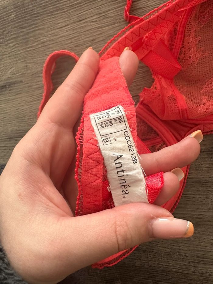 Soutien gorge - photo numéro 3
