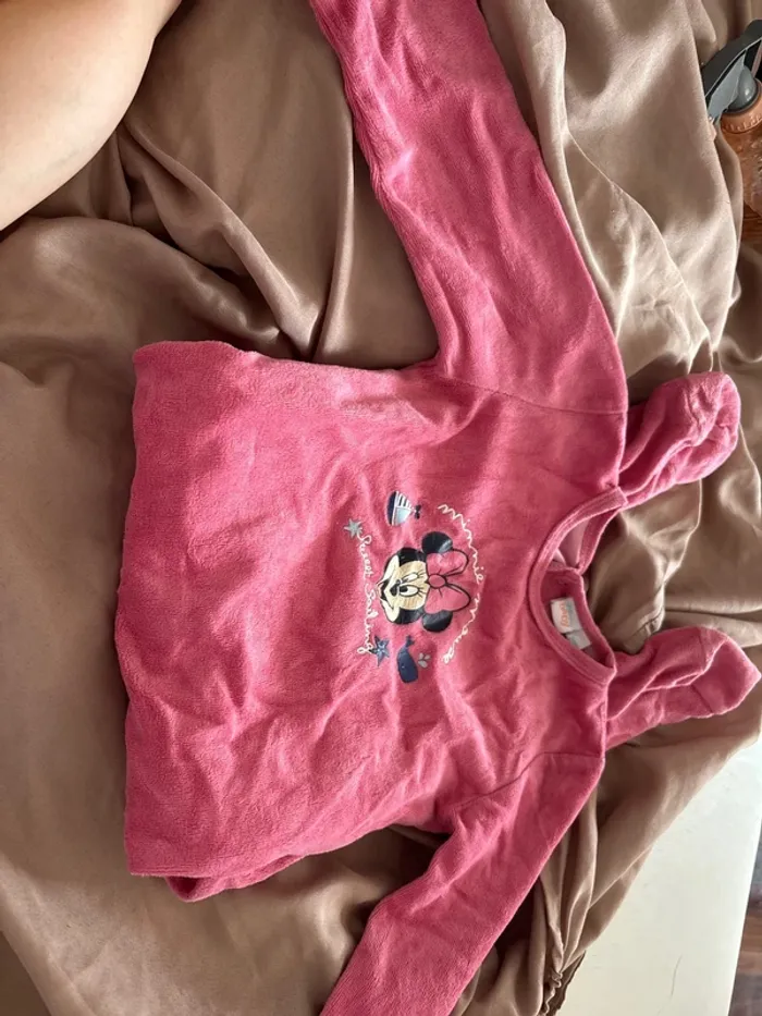 Pyjama Minnie 24 mois - photo numéro 4