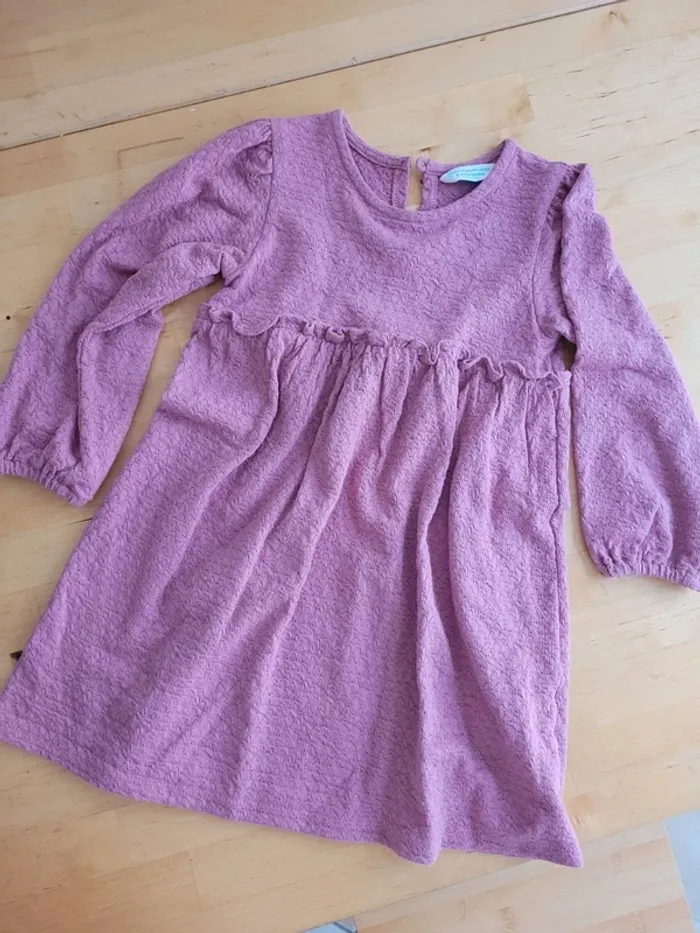 Robe 104 cm - photo numéro 4