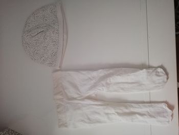 Bonnet bébé et collant