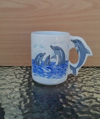 Mug motif dauphin.