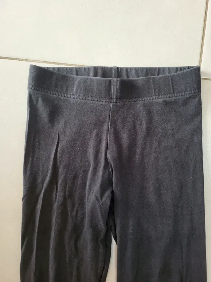 Legging Adidas 9 10 ans - photo numéro 3