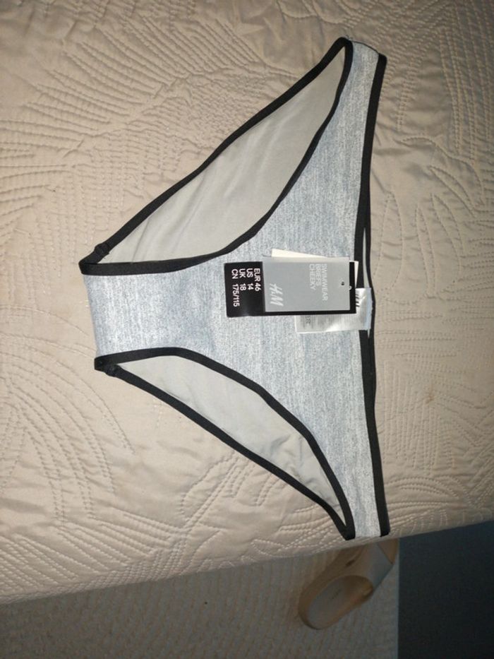 Bas de bikini neuf