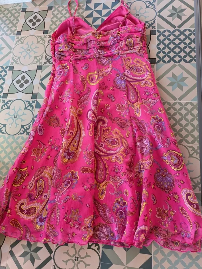 Robe courte chic 28 - photo numéro 2