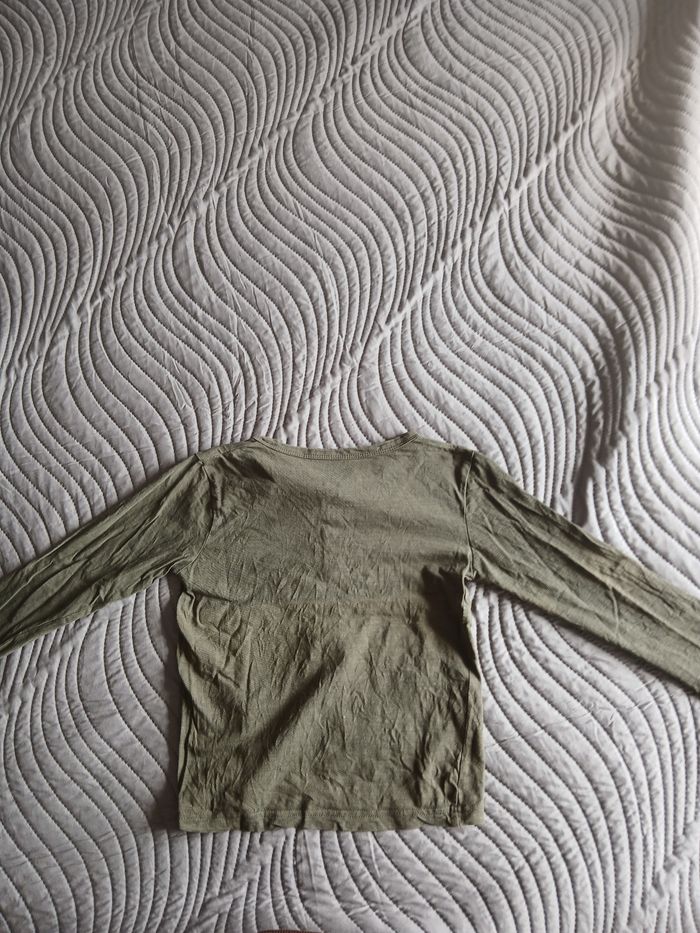 Tee-shirt garçon manches longues 6 ans - photo numéro 4