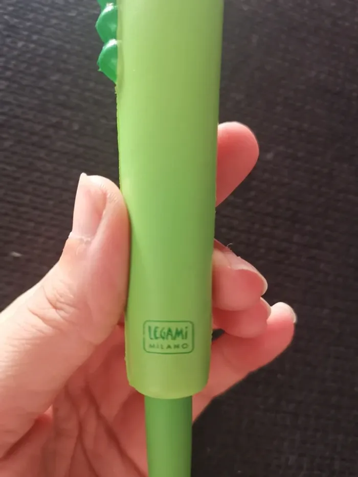 Stylo legami anti stress Squeezies

 dinosaure - photo numéro 4