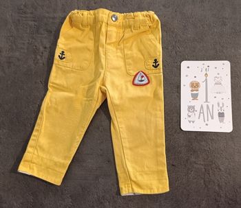 Pantalon jaune Taille 12 mois