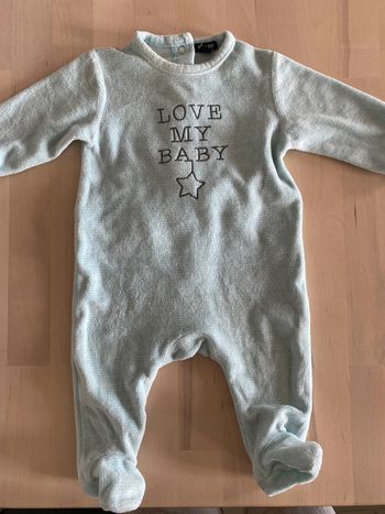 Lot 5 pyjamas en velours - taille 3 mois