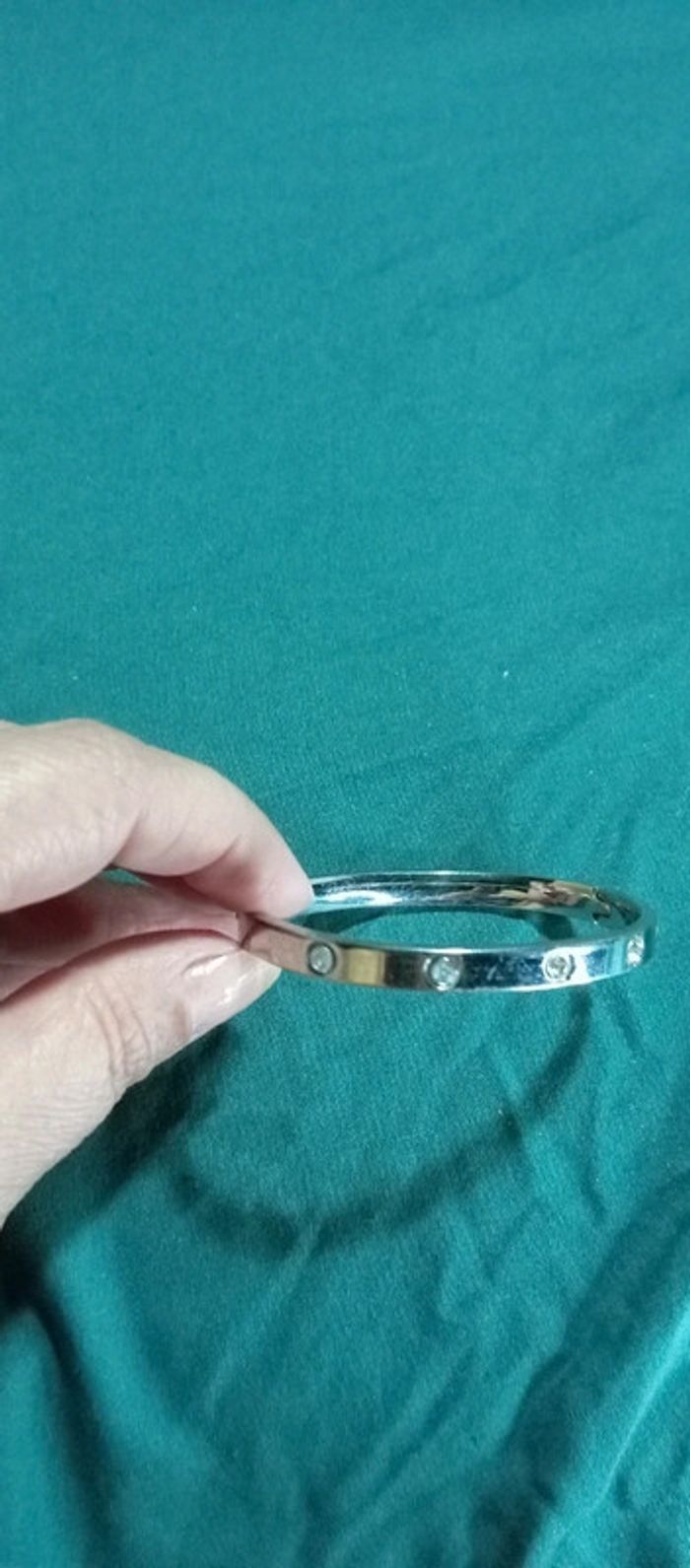Bracelet argenté avec strass - photo numéro 6