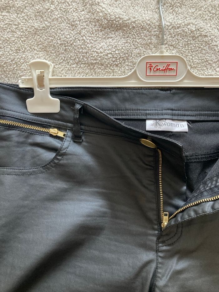Pantalon simili cuir noir - photo numéro 3