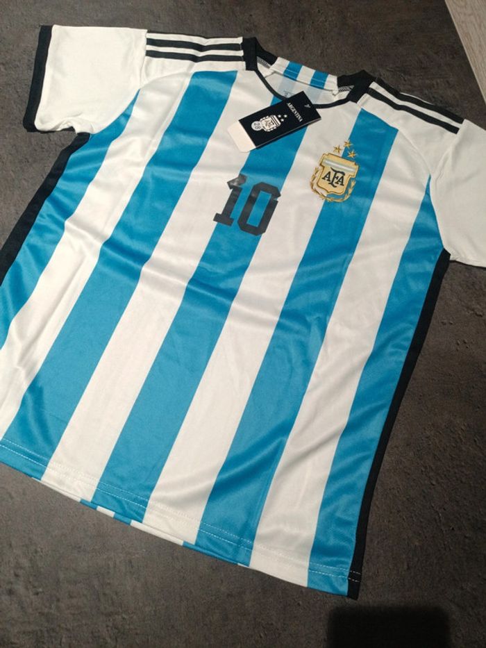 Tenue football Léo Messi argentine t.30 - photo numéro 2