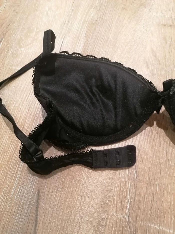 Soutien gorge noir 85B - photo numéro 3