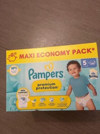 Couche Pampers taille 5 