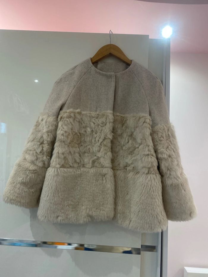 Veste en fausse fourrure