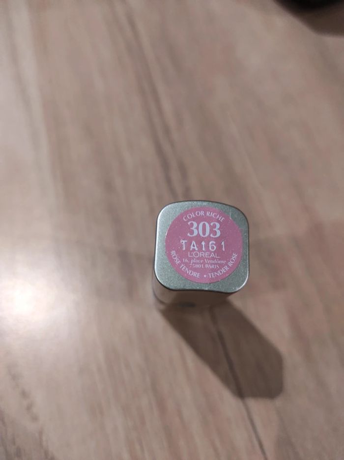 rouge à levre l'oreal - photo numéro 2