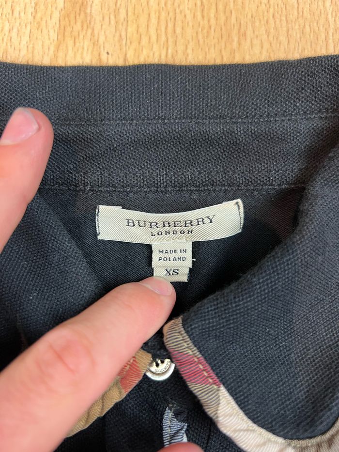 Top, t-shirt Burberry Polo manche longue pour femme Noir logo brodé - Taille XS - photo numéro 5