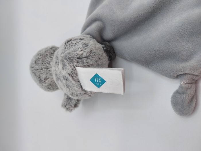 Doudou peluche pingouin gris blanc TEX BABY mouchoir mon doudou étoiles TTBE - photo numéro 3