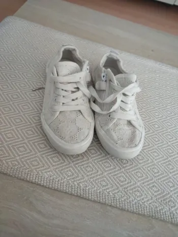 Baskets toile dentelle blanche Okaïdi 31