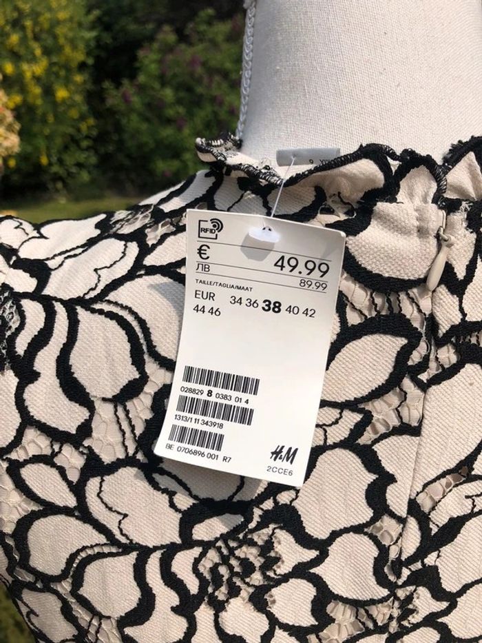 Robe chic H&M neuve taille 38 - photo numéro 4